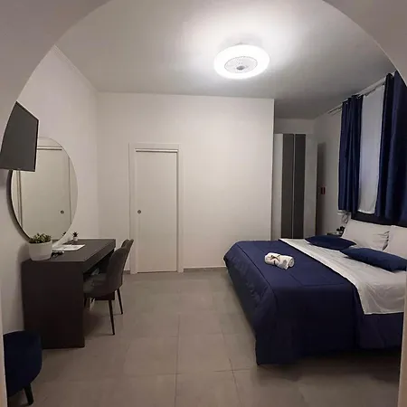 Palermo Holiday Room-3